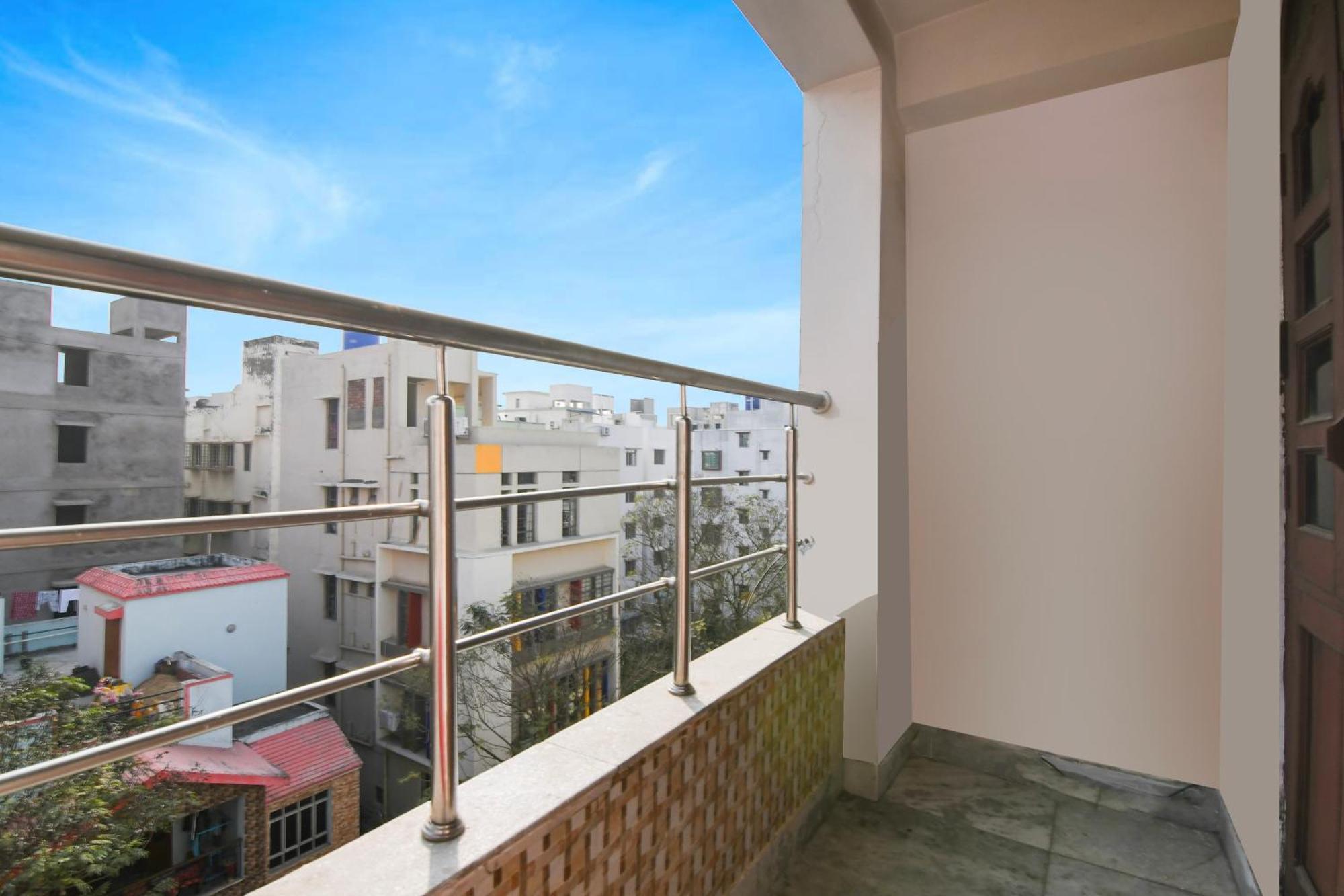 Super Hotel O Biswa Bangla Sarani Kolkata Eksteriør bilde